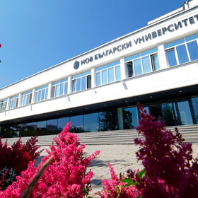 04-nbu-entarance-asd-678x410-crop-478b24840a_280x280_crop_478b24840a