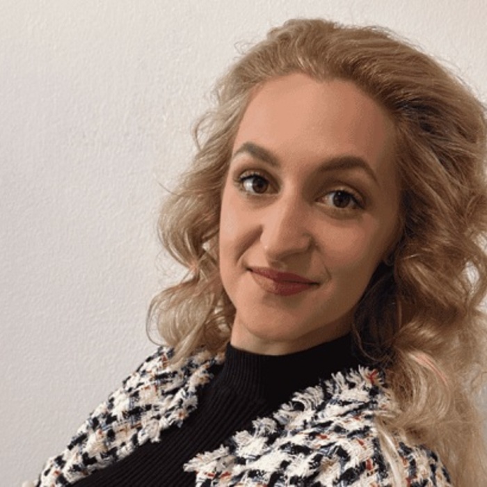 019-mariela-hristova-maikomila-bg_700x700_crop_478b24840a