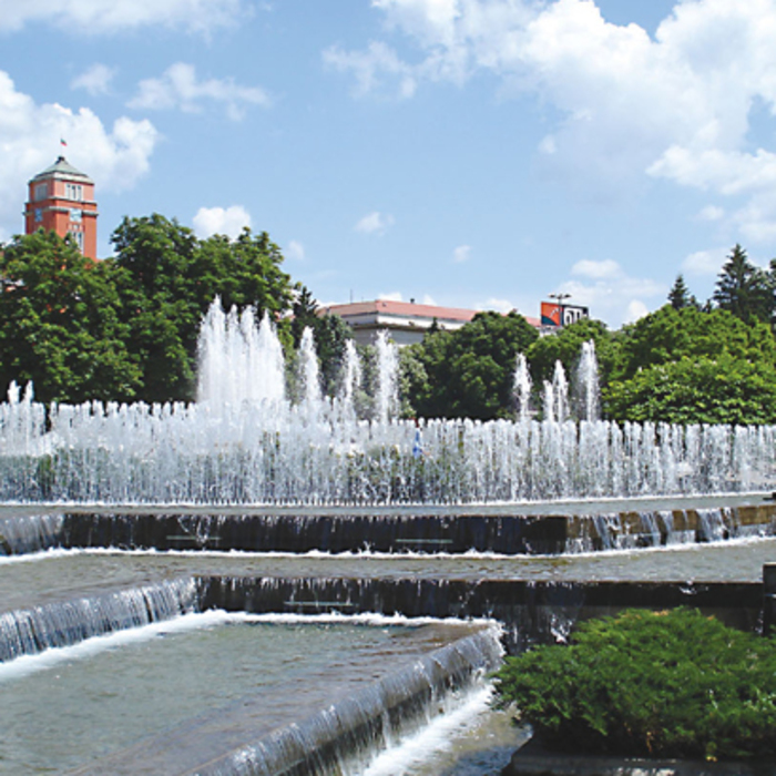 photo-23_700x700_crop_478b24840a