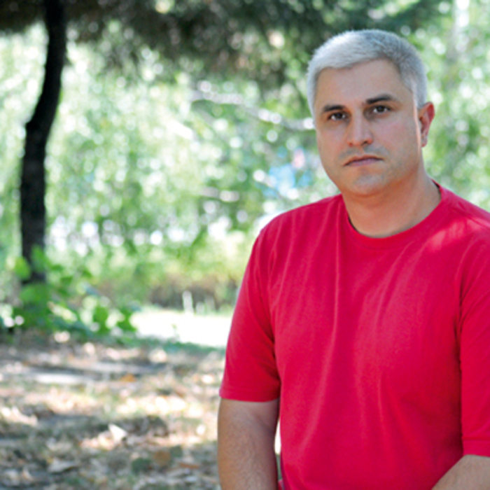 16_700x700_crop_478b24840a