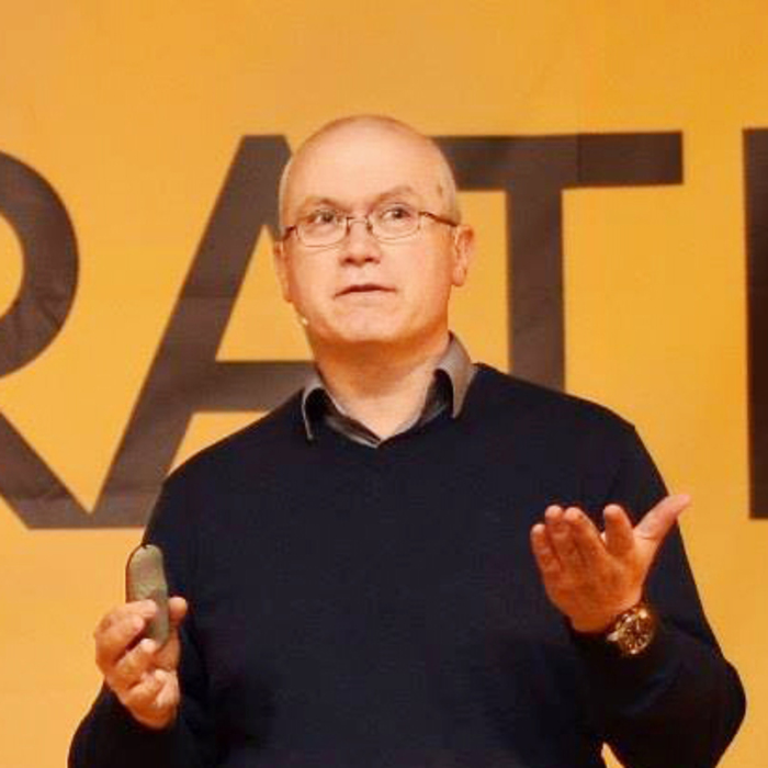 moris_700x700_crop_478b24840a