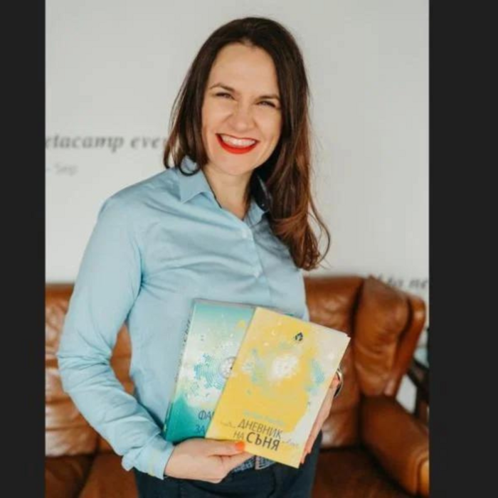 radovich_700x700_crop_478b24840a